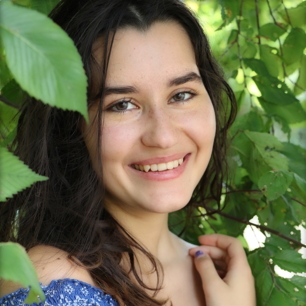 Meet your Posher, Milla